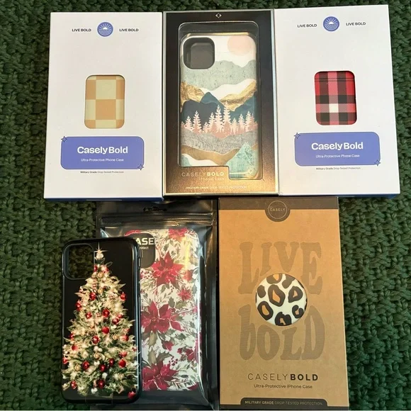 Iphone 11 case bundle - Picture 1 of 1